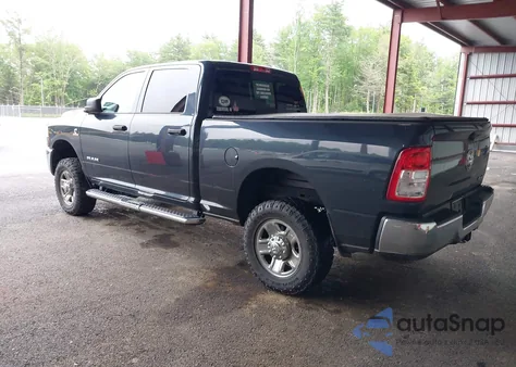 2020 Ram 2500 Tradesman 4X4 6'4 Box z USA, uszkodzony, nr VIN 3C6UR5CL6LG214766